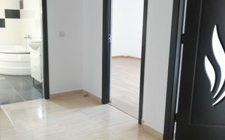 Preț Excelent!Apartament + Parcare Inclusă 51900euro Lunca Cetatuii - Poză 2