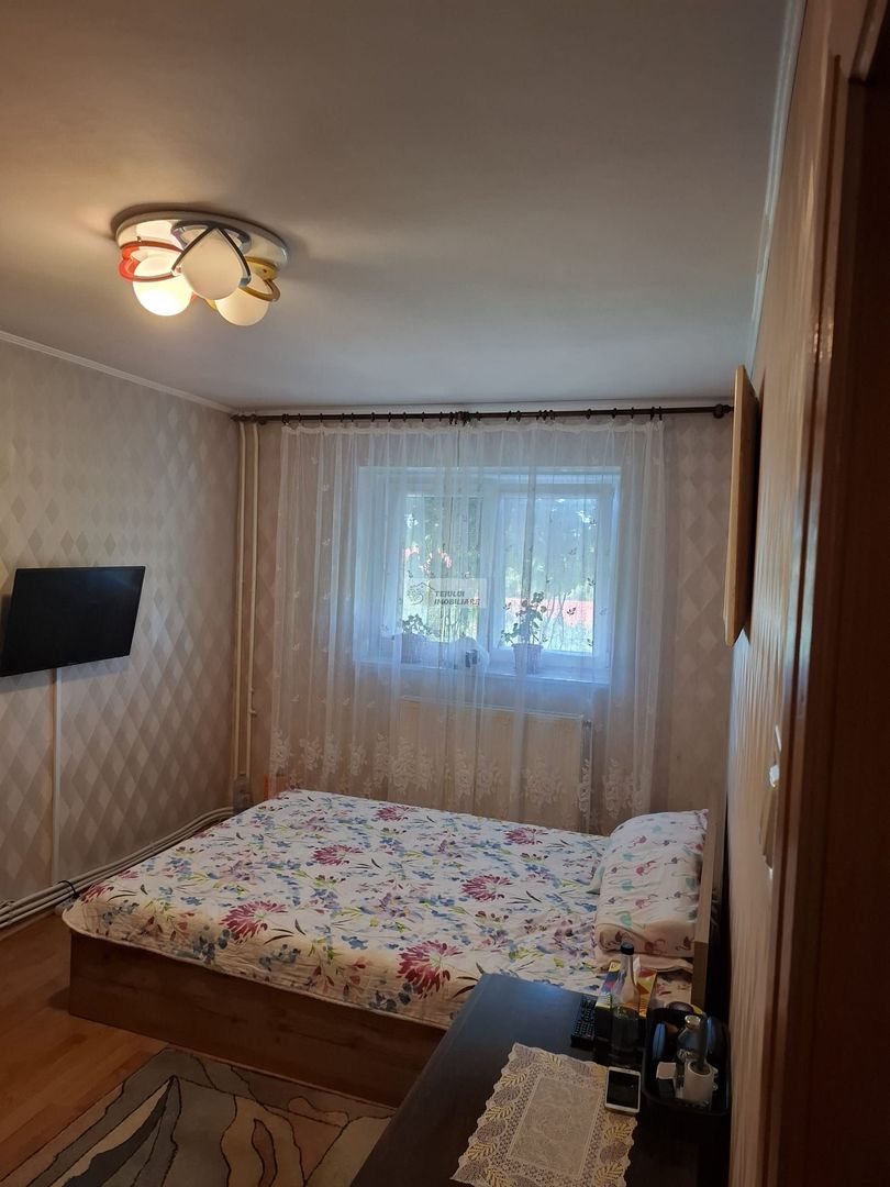 Apartament spatios de 4 camere+1 camera/etaj 2/125mp /Focsani/Finante - Poză 6