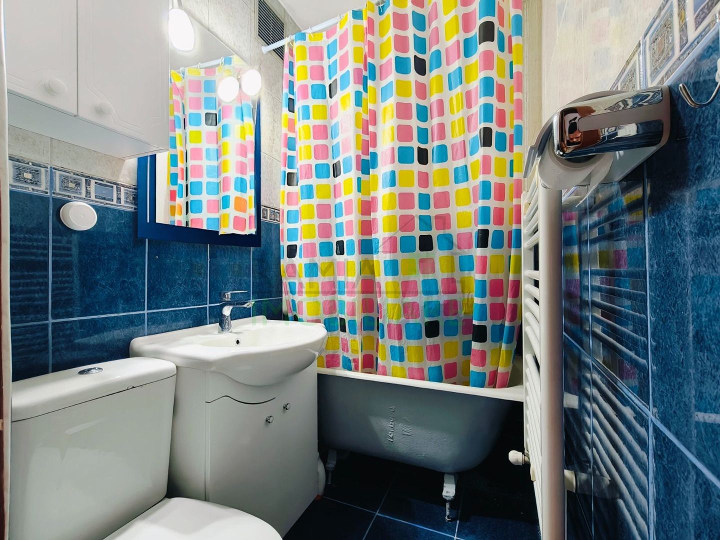 Apartament 3 camere, Cartierul Florilor, Boxă și parcare - Poză 14