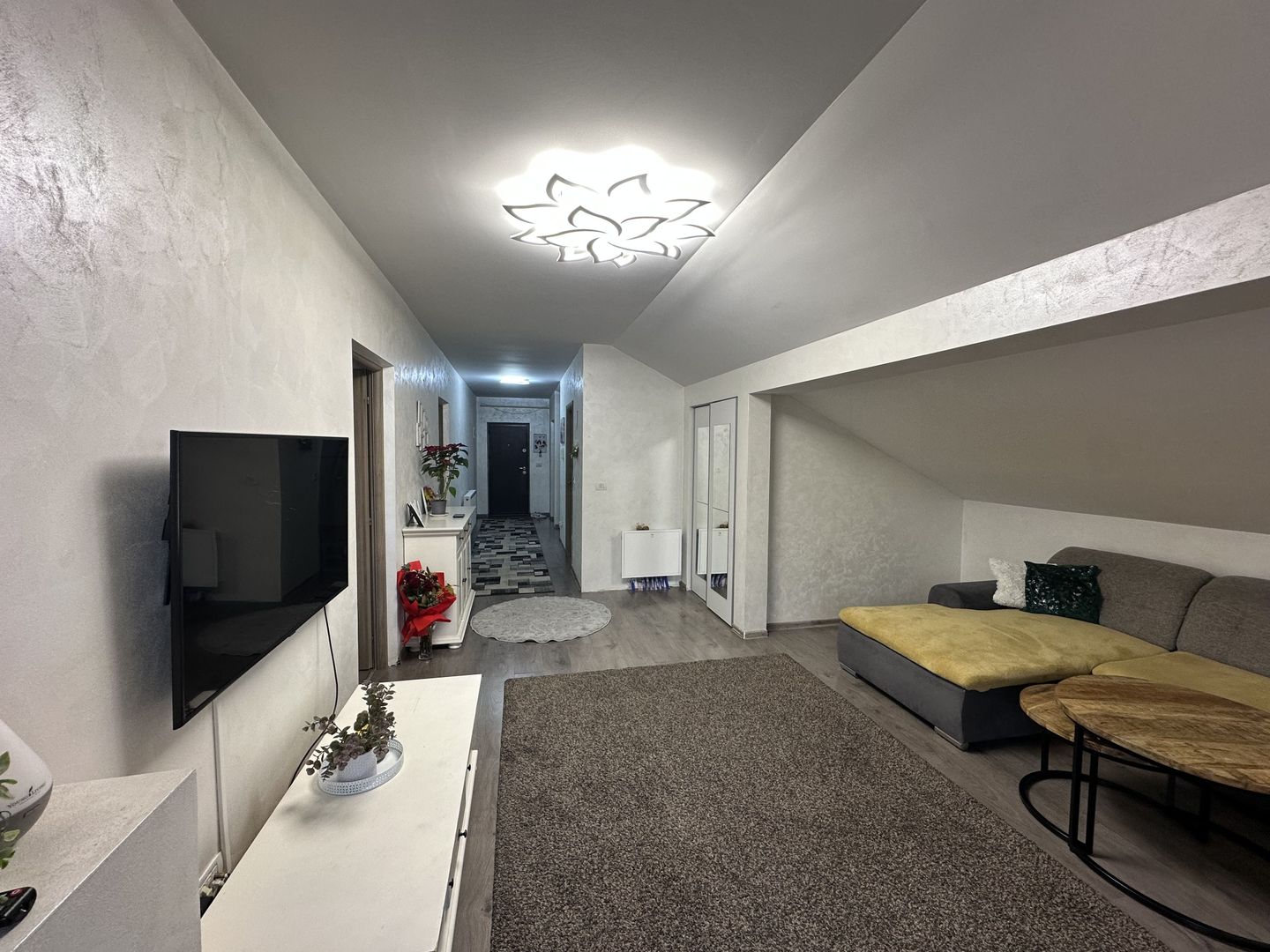 Apartament 3 camere | 86 mp utili | 75.000 € negociabil - Poză 7