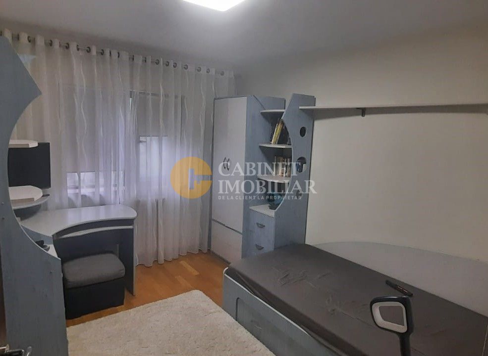 3 Camere Decomandat - Etaj intermediar -  71 mp - Zona Galata - Poză 5
