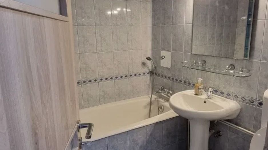 AP. 3 CAMERE- STEFAN CEL MARE, BLOC REABILITAT, METROU 5 MINUTE - Poză 8