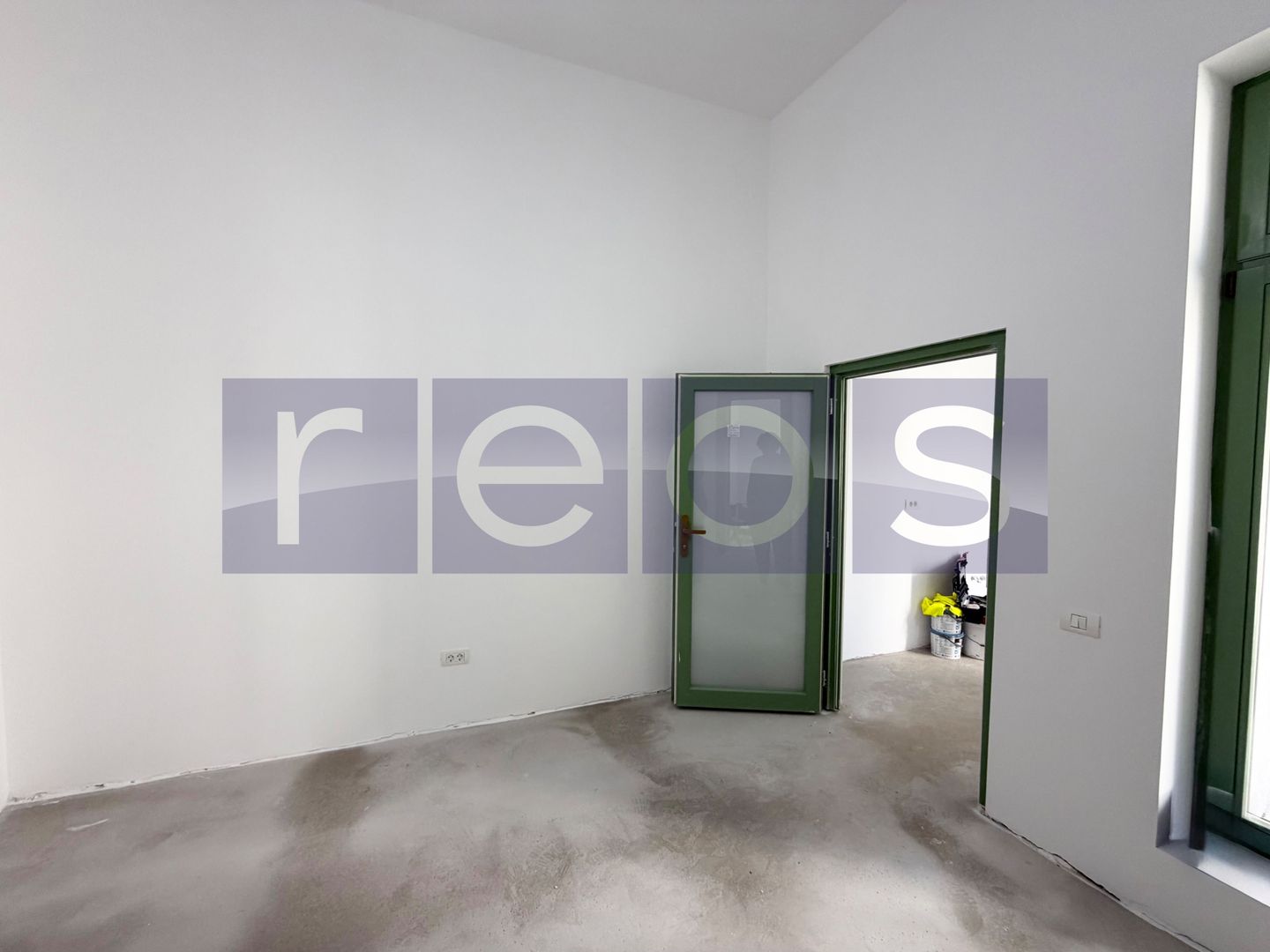 SPATIU COMERCIAL DE INCHIRIAT | 47 MP | RENOVAT | ZONA PIATA VICTORIEI - Poză 4