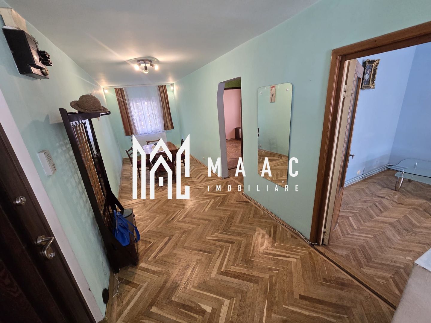 Apartament 3 camere | Decomandat | Balcon | Rahovei - Poză 1