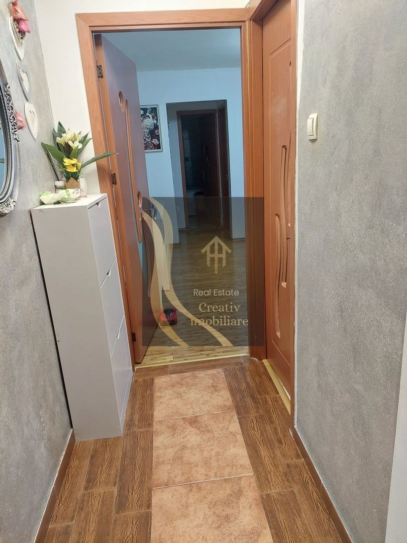 Apartament 3 camere piața Reșița - Poză 2