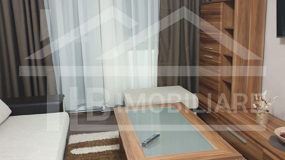 Apartament cu 2 camere, 60mp, decomandat, zona Poli 2 - Poză 4