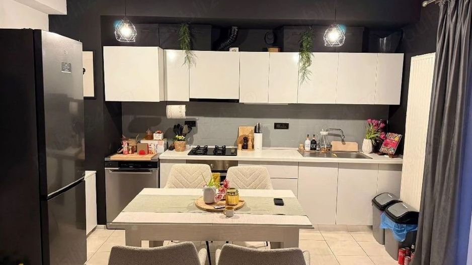Apartament cu 2 camere în Torontal Ring - Poză 1