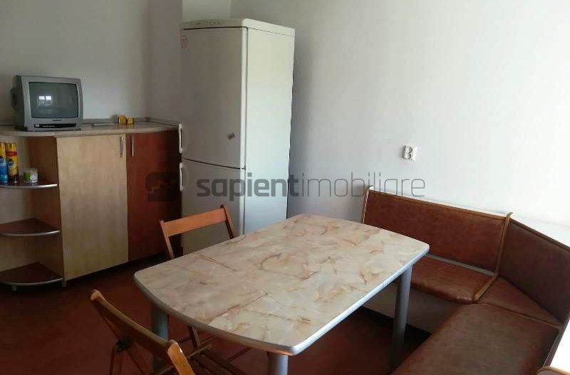 De inchiriat ap.cu 4 camere in Cantemir - Poză 2
