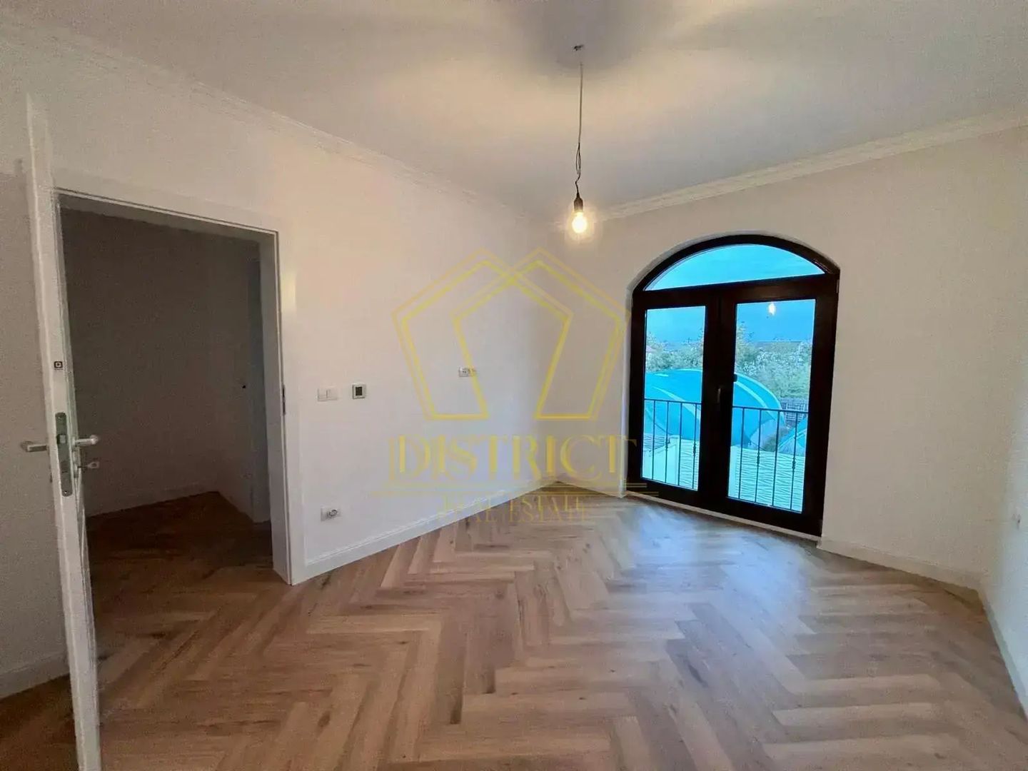 Duplex modern cu 4 camere, finalizat | Ronat - Poză 8