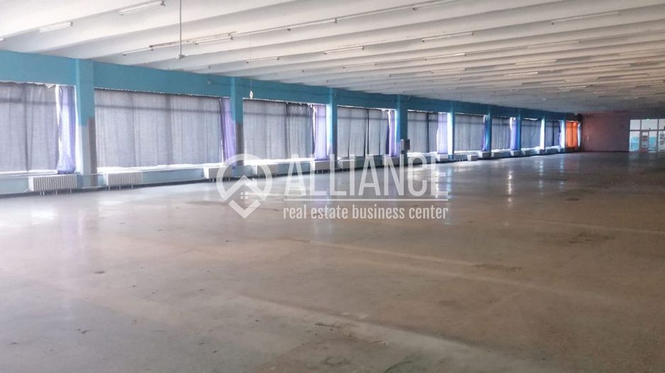 ULTRACENTRAL (COD10) - Spatiu comercial de vanzare - Poză 13