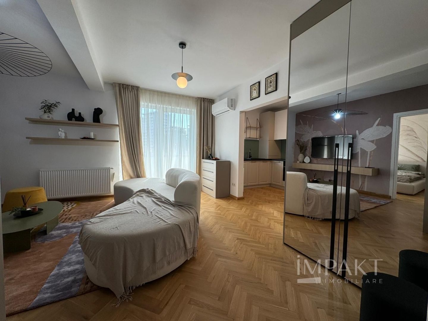 Apartament cu 2 camere LUX, de inchiriat! - Poză 3