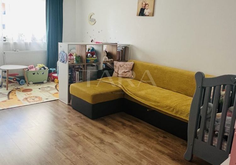 Vanzare apartament deosebit  in zona centrala a localitatii - Poză 2