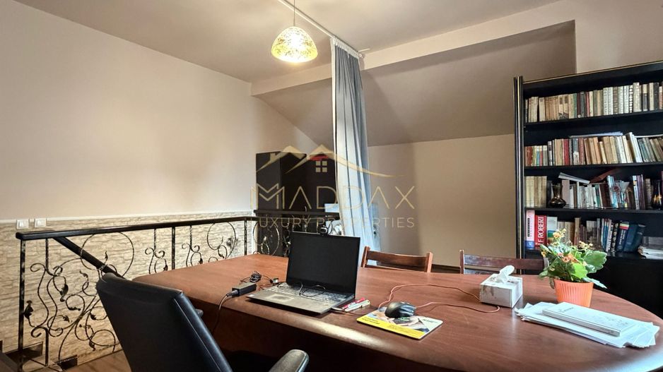 Vila spatioasa cu vedere spre lac Corbeanca - Poză 25