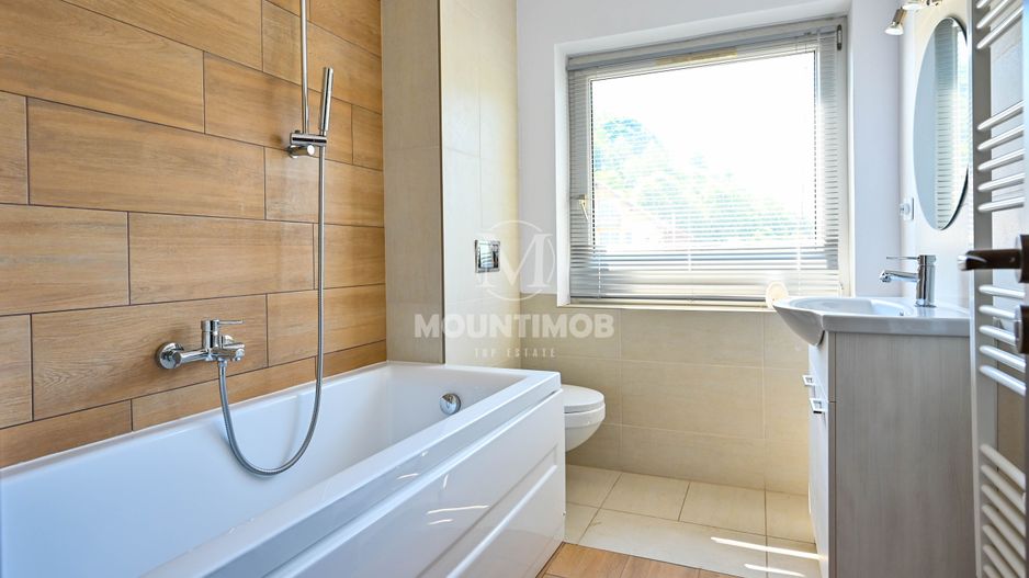 Oază de liniste cu potential comercial, vila moderna în Rasnov - Poză 10