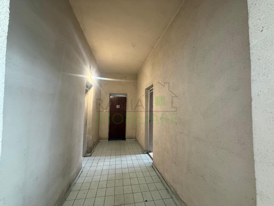 Hală 600 mp de închiriat Stupini Brașov + spațiu birouri - Poză 10