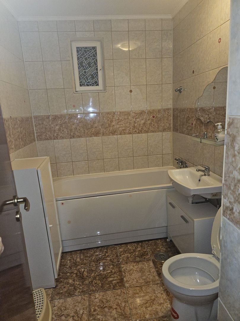 Apartament cu 2 camere de închiriat în Baneasa, Bucuresti - Poză 4