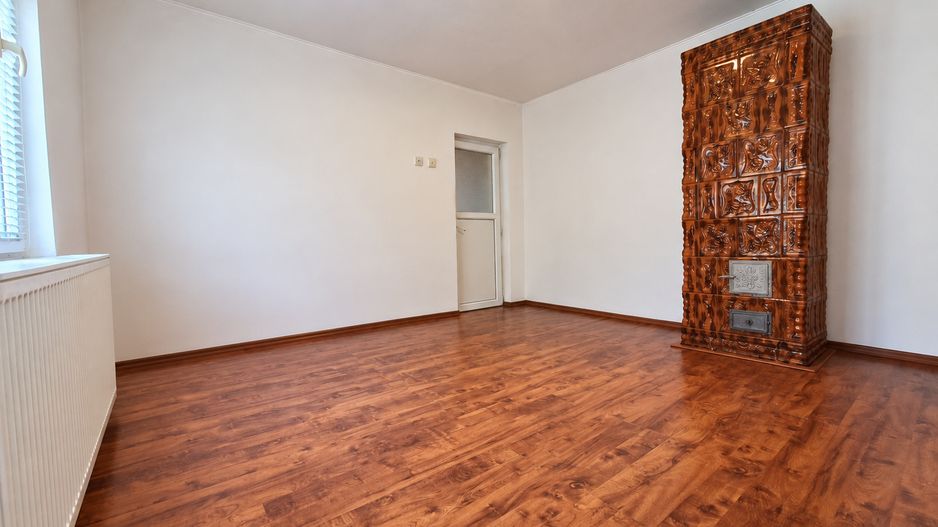 Casa de vanzare | Zona linistita | 3 camere - Poză 8