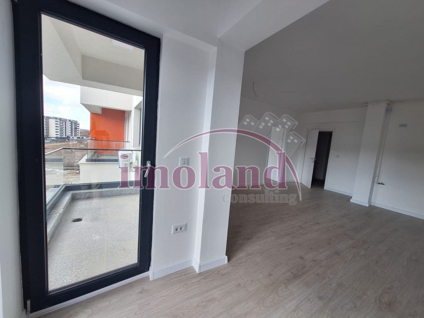 Oportunitate investitie apartament 2 cam + loc parcare inclus | Pipera, rond OMV - Poză 10