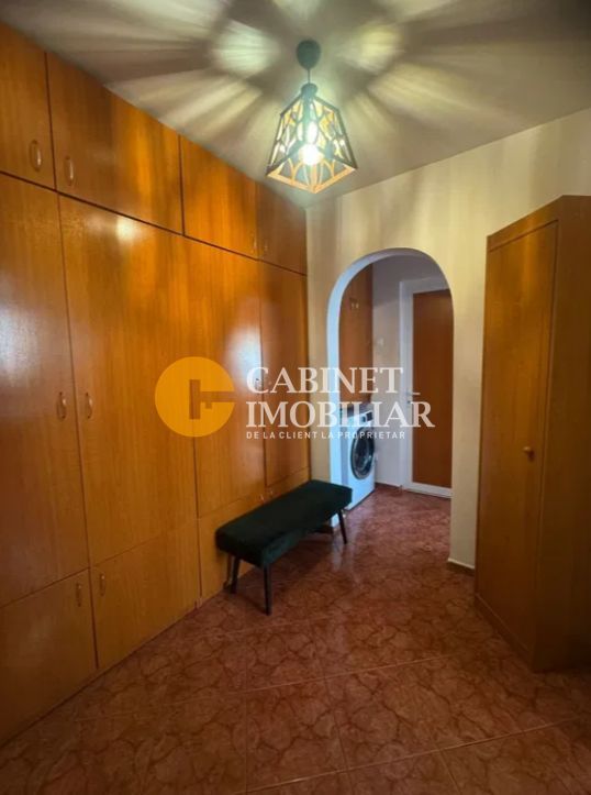 Apartament 2 Camere Decomandat -  zona Galata - Poză 4