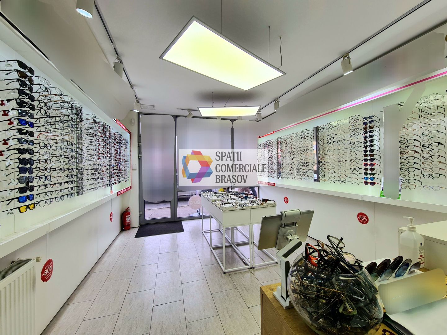 Spatiu comercial de închiriat Brasov - 70 mp # spatii-comerciale-brasov.ro - Poză 2