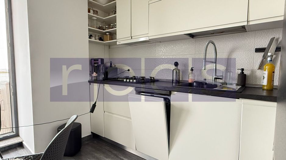 DE VÂNZARE APARTAMENT 3 CAMERE+PARCARE | COMPLEX NOVUM SPLAIUL INDEPENDENȚEI - Poză 6