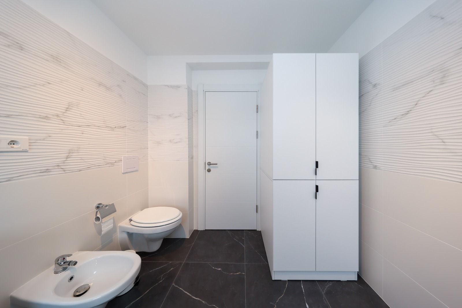 Apartament 2 camere,80 mp utili+parcare subterana-Coresi - Poză 23