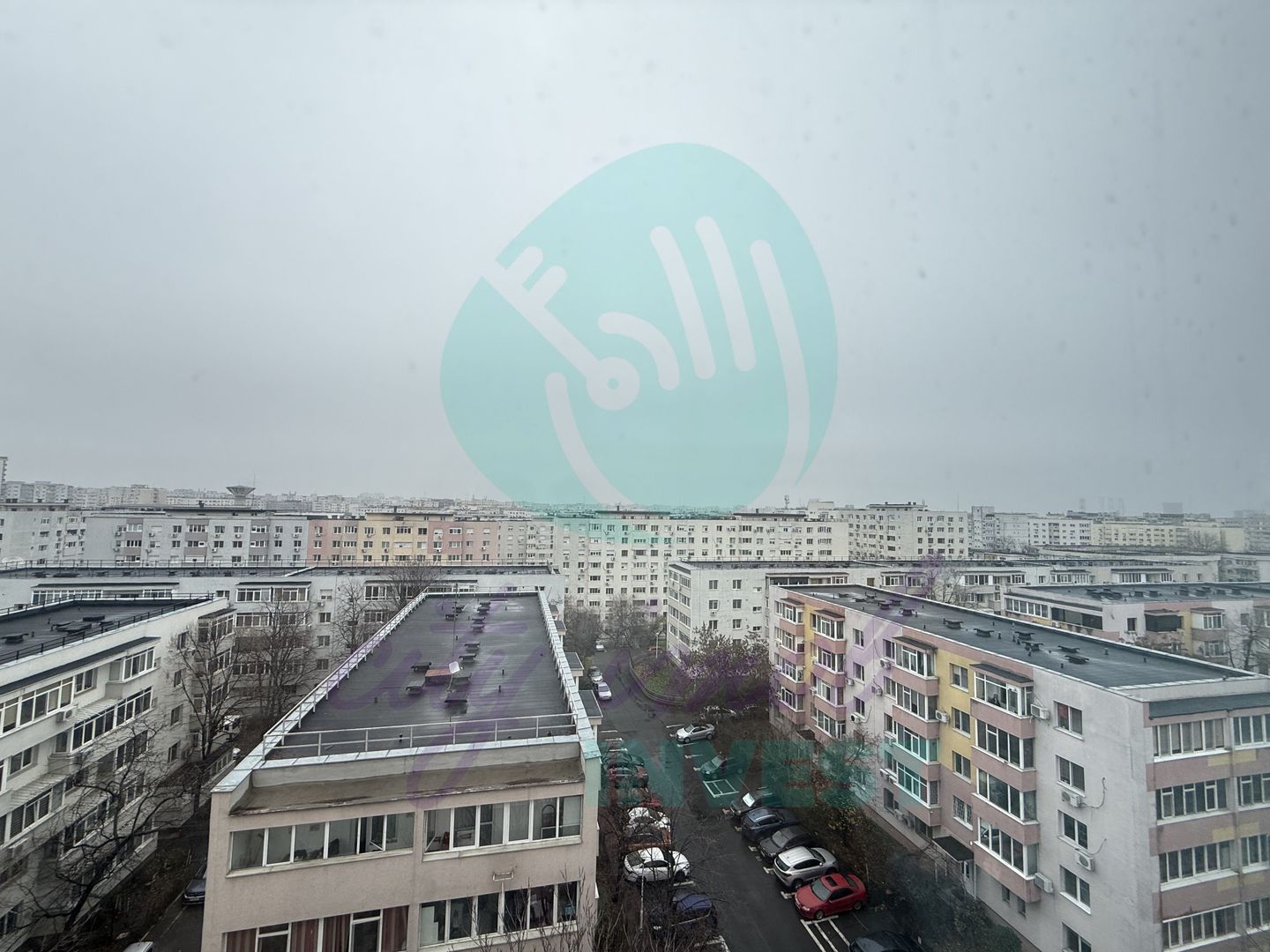 Apartament spatios la 10 minute pietonale de statia de METROU - Poză 8