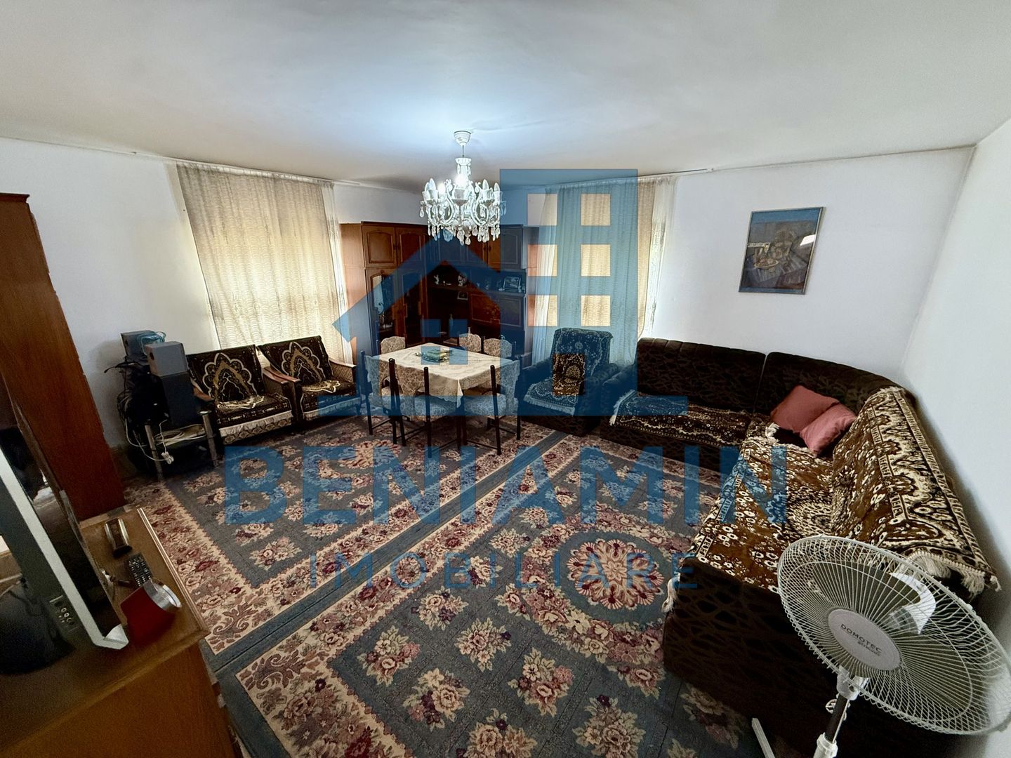 Casa spatioasa - D+P+1+M - 226mp - Bibescu - 1Mai - Poză 2