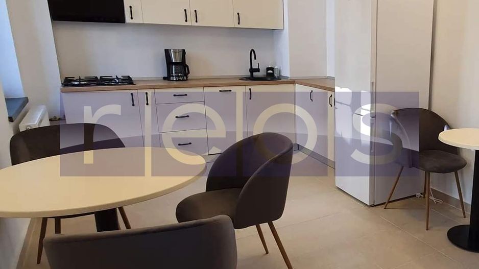 Vila Exclusivista zona Capitale - Poză 7