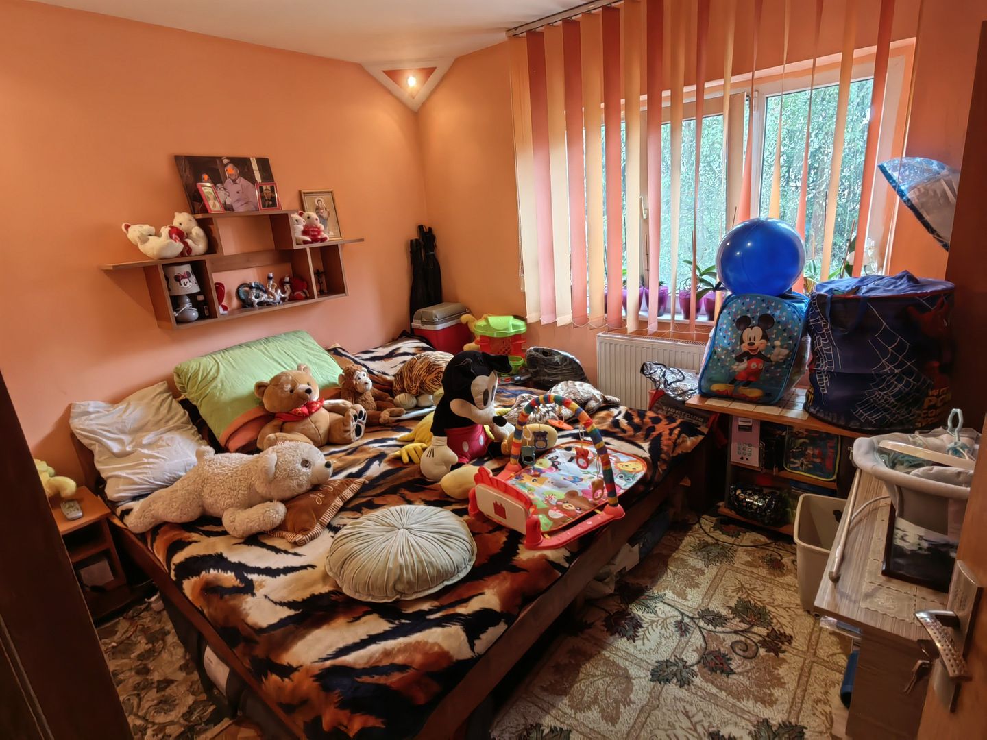 Apartament cu 3 camere 65 m ² etaj 2 ULTRACENTRAL - Poză 3