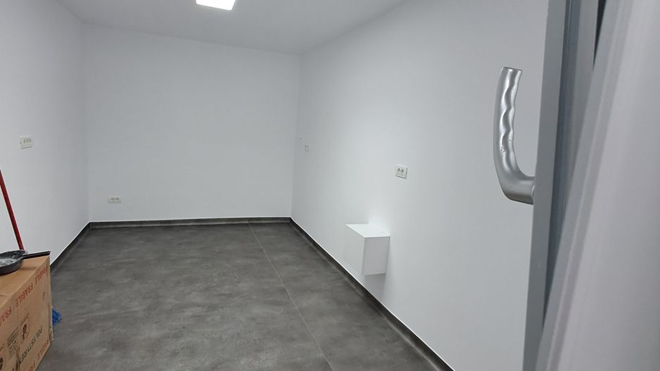 Spatiu Comercial pretabil cabinet medical Cetatii-Torontalului - Poză 10