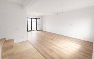 Casa/Vila--Comuna Berceni--4 Camere - Poză 12