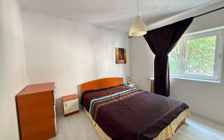 Unirii I 3 camere- decomandat I Etaj 2 I 1991 - Poză 9