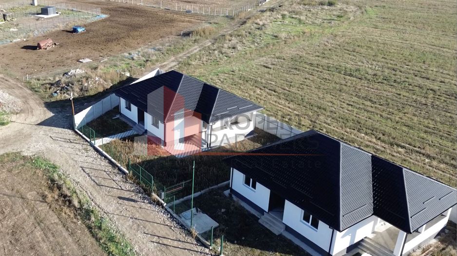 Casa în comuna Sabareni, judetul Giurgiu. - Poză 3