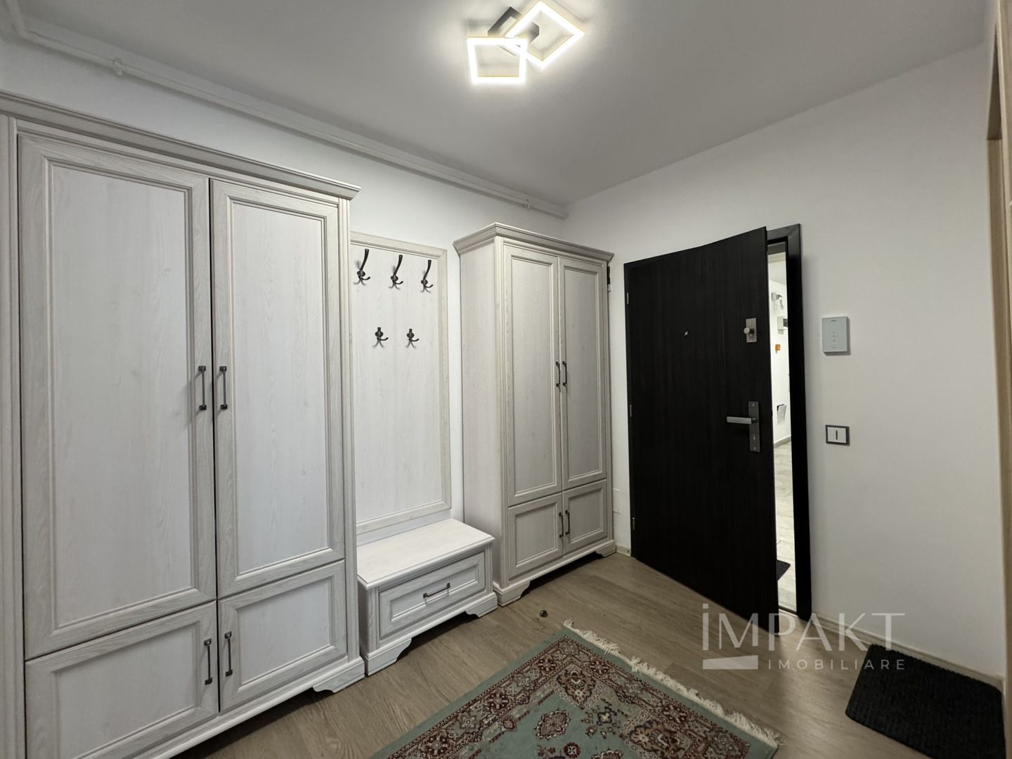 Apartament 2 camere modern zona iris cu parcare de închiriat - Poză 9