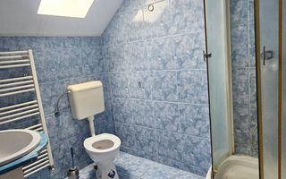 Harman, casa 2006, teren 1000mp, 2 garaje - Poză 10