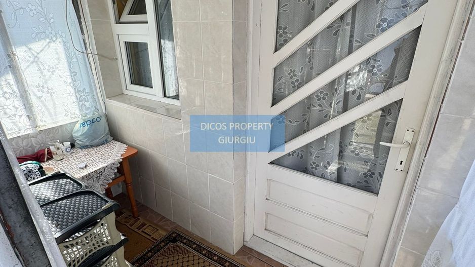 De Vânzare - Casă, Strada Griviței - Poză 27