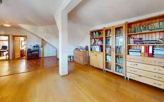 Casa deodebita zona Sacele -central - Poză 26