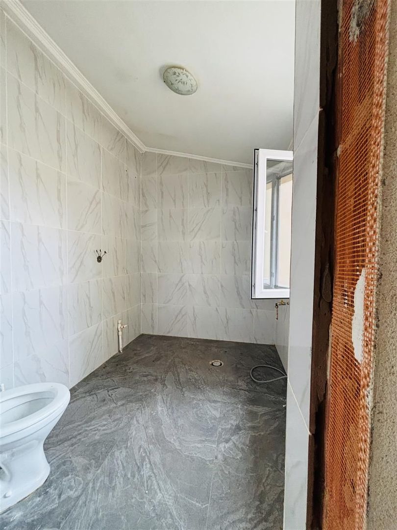 Casa si teren 517 mp in zona Iosia - Poză 8