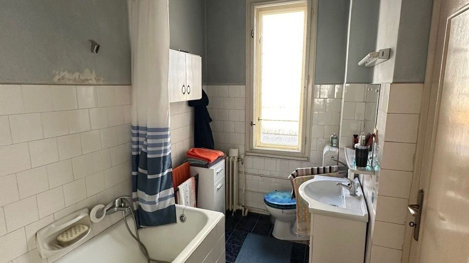 Casa in zona CENTRALA -  Take Ionescu - Poză 36