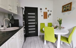 Casă P+E modernă, complet utilată – Brașov, zonă rezidențială liniștită - Poză 7