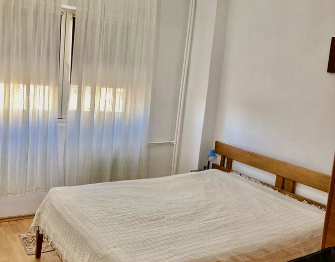 Apartament 2 camere metrou Brancoveanu - Poză 1