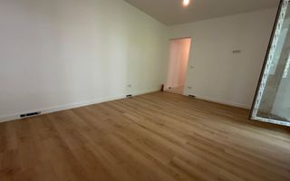 Metrou Titan renovat complet 3 camere - Poză 2