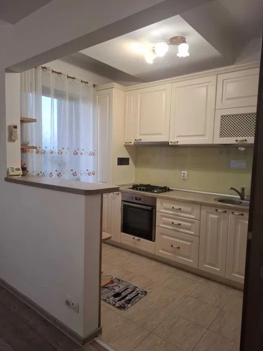 Apartament spatios Lujerului metrou - Poză 4
