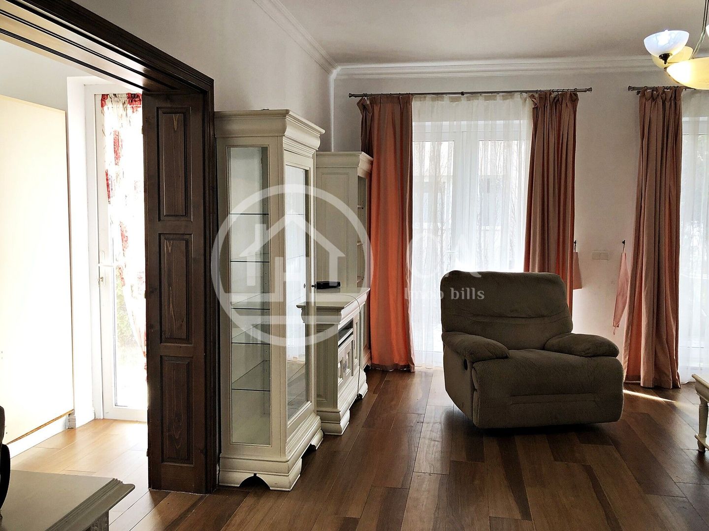 Casa cu 5 camere de inchiriat in cartierul Tineretului, Oradea - Poză 2