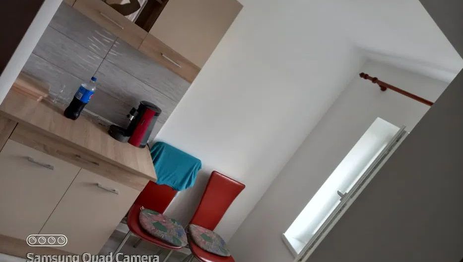 Ag EUROPA vinde garsoniera FINISATA, 28mp in zona 14 Mai la etajul 3. - Poză 1