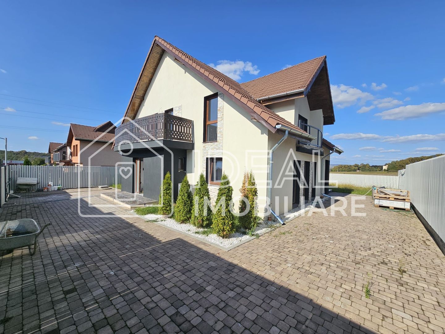 Casa Individuala La Cheie cu 5 camere si 566 mp teren, in Cisnadie - Poză 1