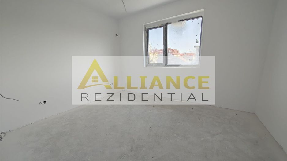 Strada Miorita I P+E | 5 camere | 3 bai | Teren 400 mp - Poză 15