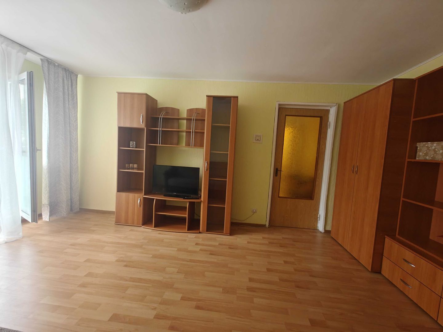De Închiriat - Apartament 2 Camere Olteniței - Brâncoveanu ,lângă Parc si Metrou - Poză 2