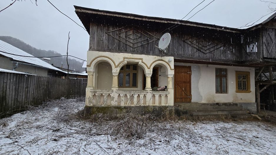 Casă și teren de vânzare în Colibași Dâmbovița Liniște Spațiu Natura - Poză 12